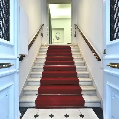 2 Mazi Aparthotel 3*